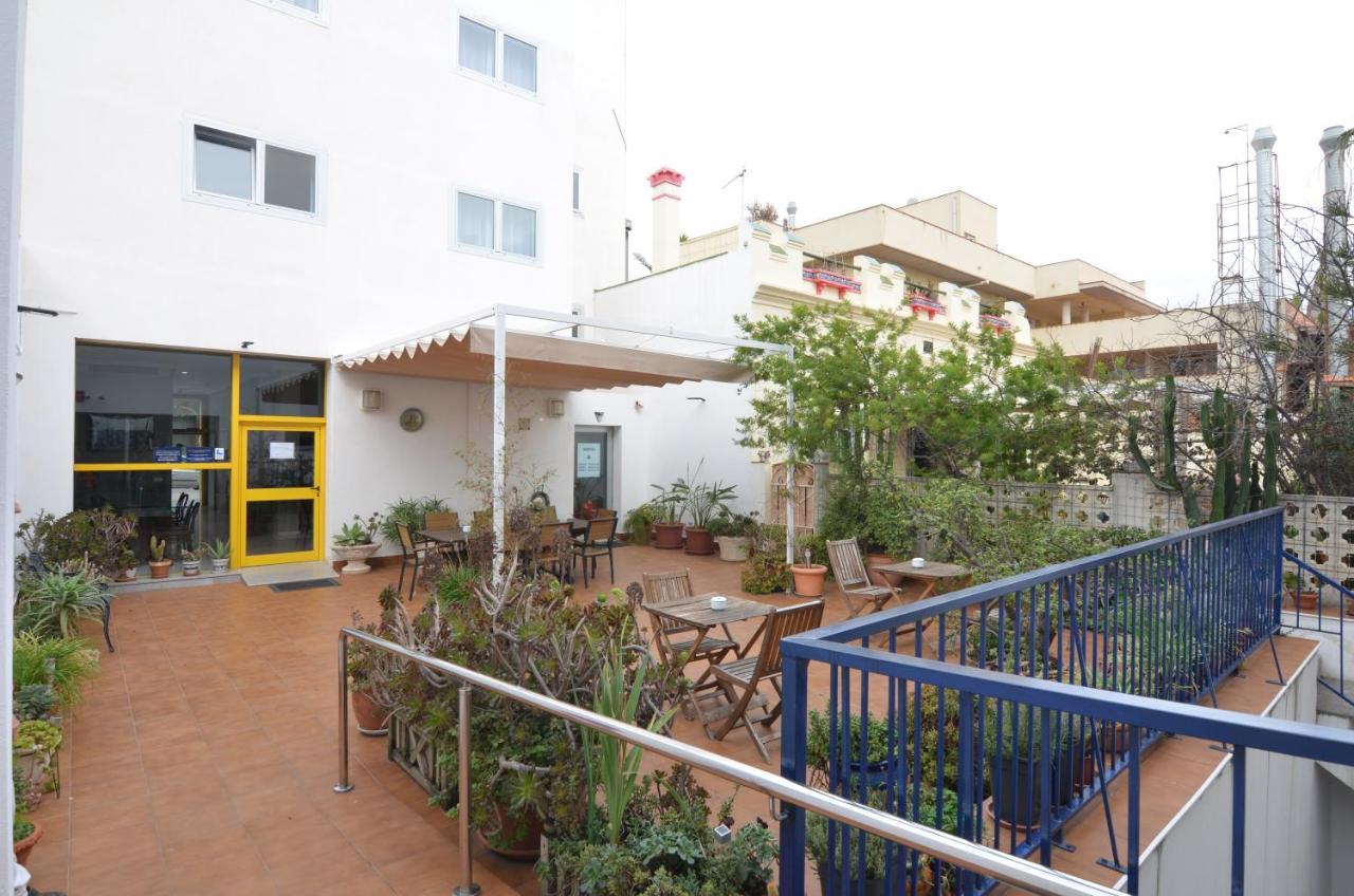 Hotel Blauet By Bossh Hotels El Prat de Llobregat Exterior foto